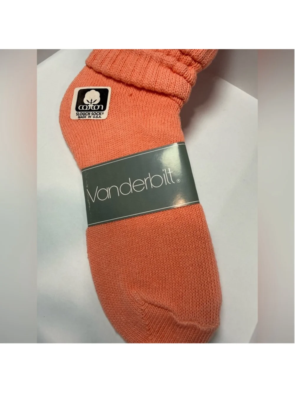 Vanderbilt Vintage Slouch Socks –Coral Peach – 100% Cotton – USA – Size 9–11 NWT